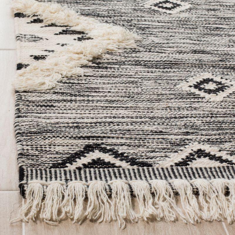 Kenya KNY906 Hand Knotted Area Rug - Black/Ivory - 5'x8' - Safavieh.