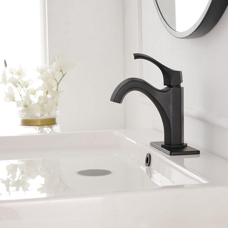 Single-Hole Single-handle Bathroom Faucet with Drain Assembly