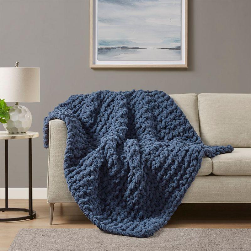 Gracie Mills Gracie Mills Dana Handmade Chenille Chunky Knit Throw Blanket