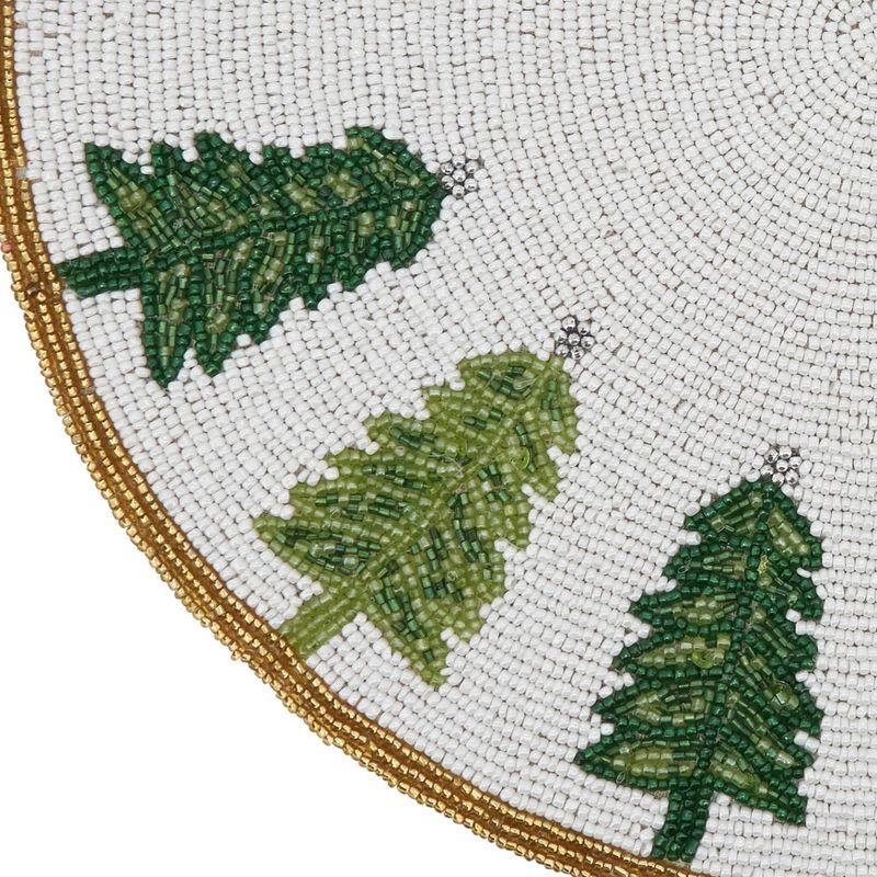 Saro Lifestyle Beaded Christmas Trees Placemat, 15" Round, White/Green (Set of 4)