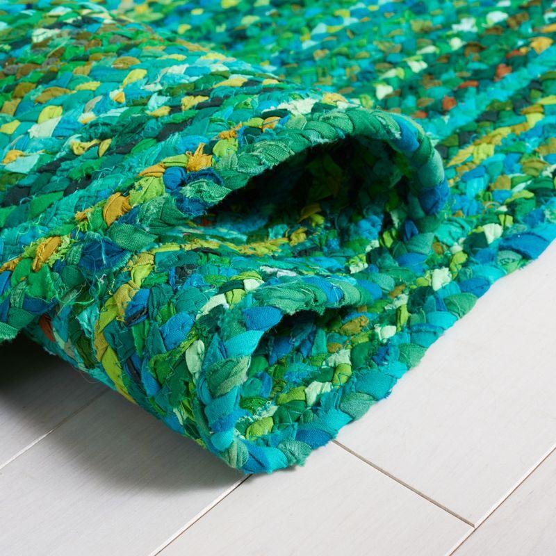 Braided BRD452 Hand Woven Indoor Area Rug - Green - 4'x6' Oval - Safavieh