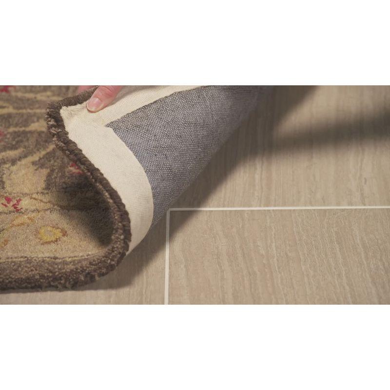 Safavieh Hand Tufted Wool Rug