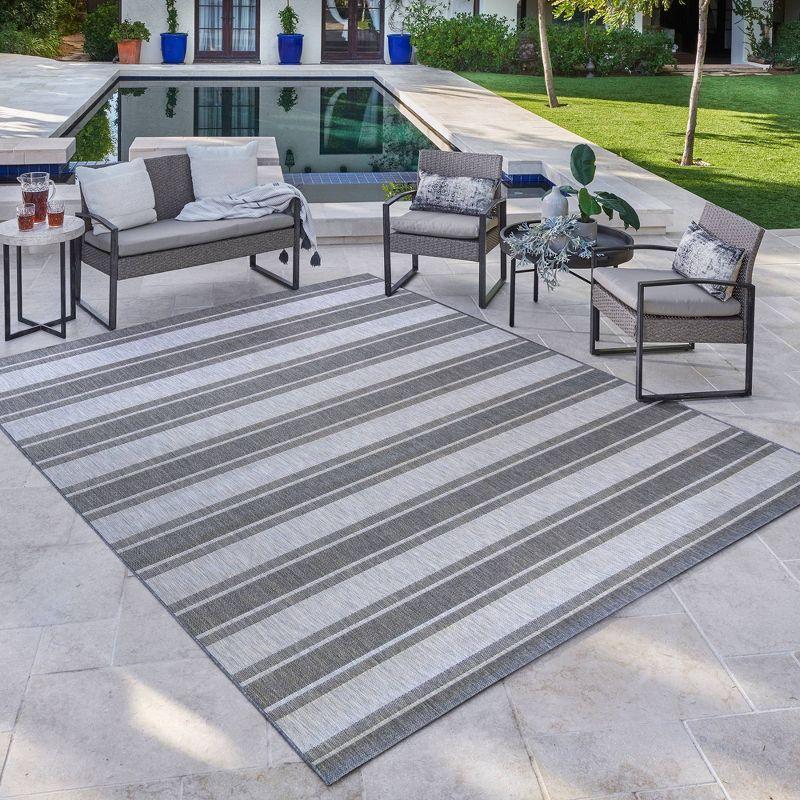 Gertmenian Paseo Castro Gray Striped Coastal Indoor/Outdoor Flatweave Area Rug