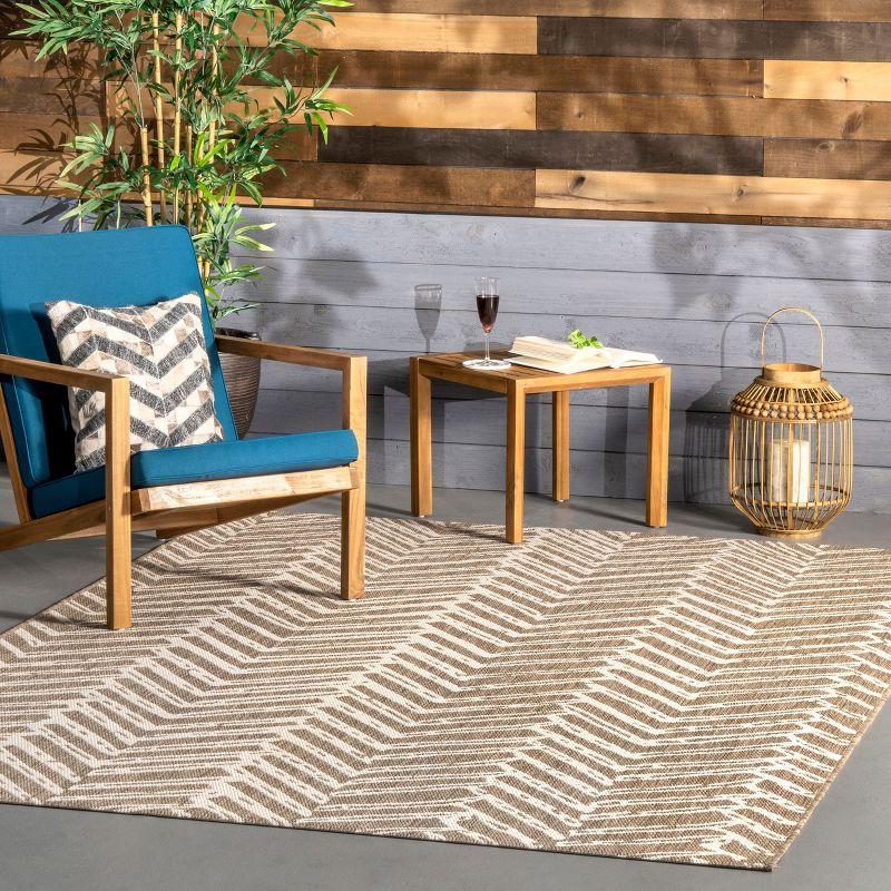 Nuloom Macklin Herringbone 8x11 Indoor/Outdoor Area Rug for Living Room Patio Deck Front Porch Kitchen, Brown/Ivory