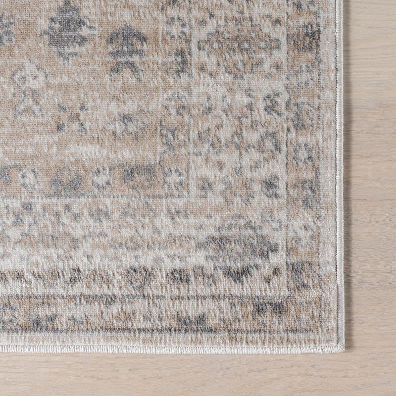 Nuloom Nesa Traditional Medallion Indoor Area Rug