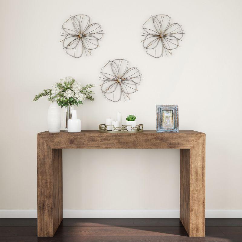 Hastings Home Metallic Wire Layered Flower Hanging Accent Art - Silver/Gold