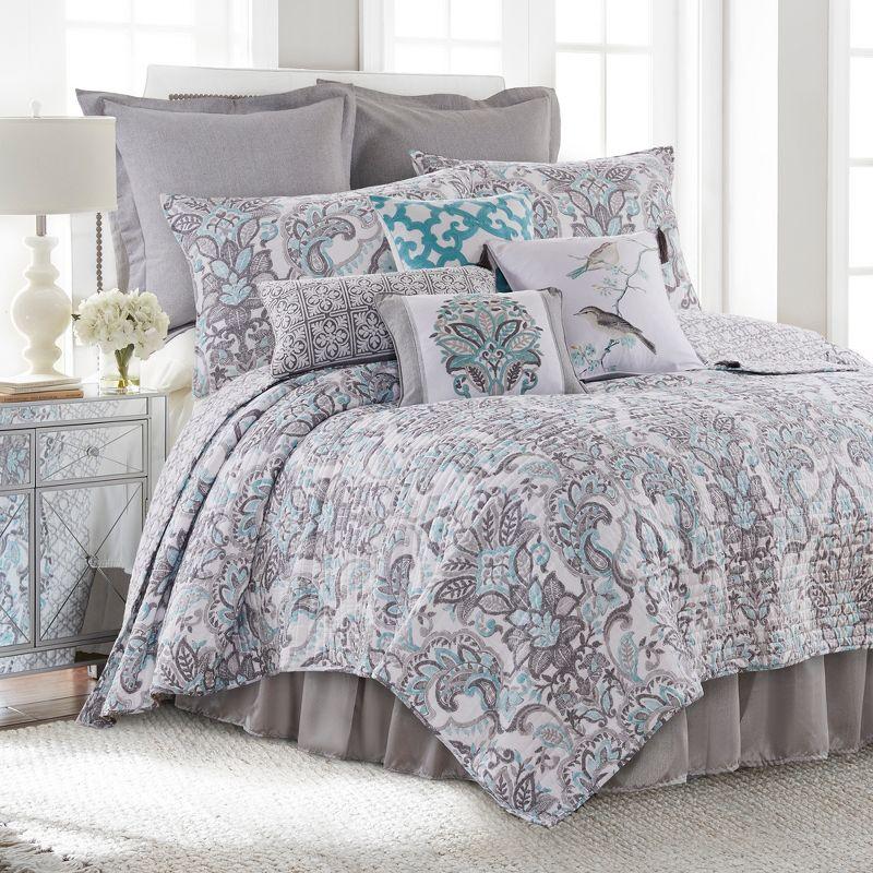 Elegant Gray Cotton Full/Queen Reversible Quilt & Sham Set