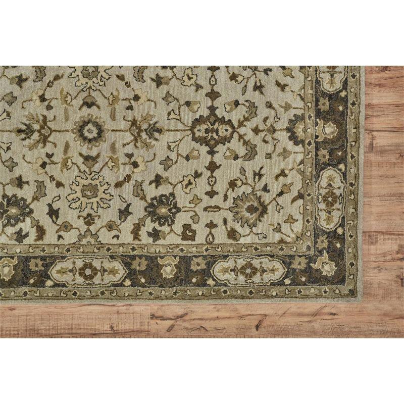 Eaton Traditional Oriental Gray/Ivory/Taupe Area Rug