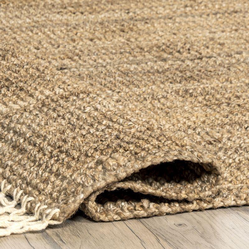 nuLOOM Raleigh Farmhouse Jute Tasseled Area Rug