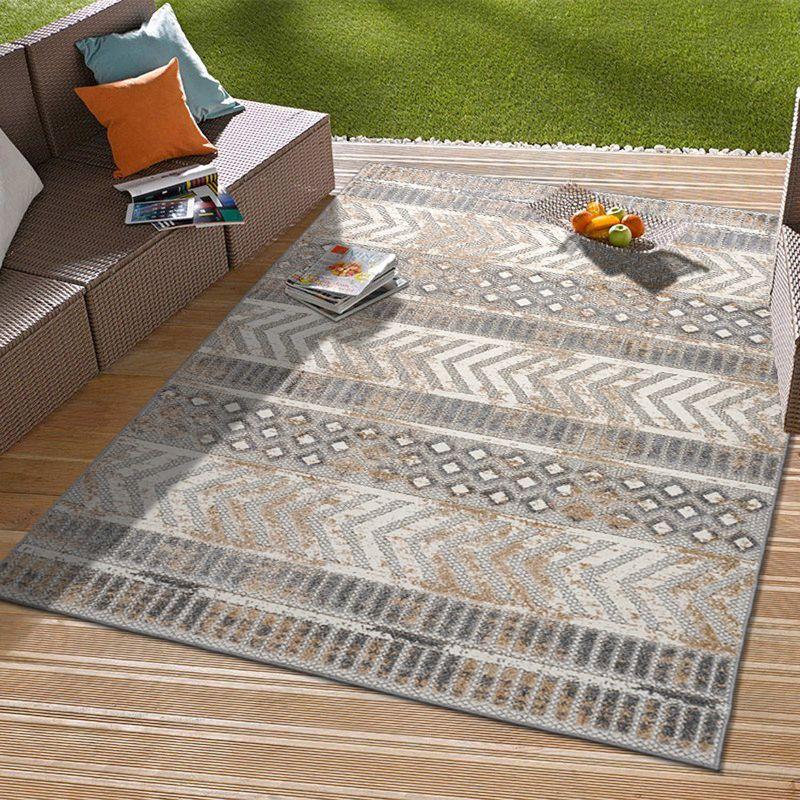 Bohemian Bliss Geometric Beige Indoor/Outdoor 7'10" x 10' Rug