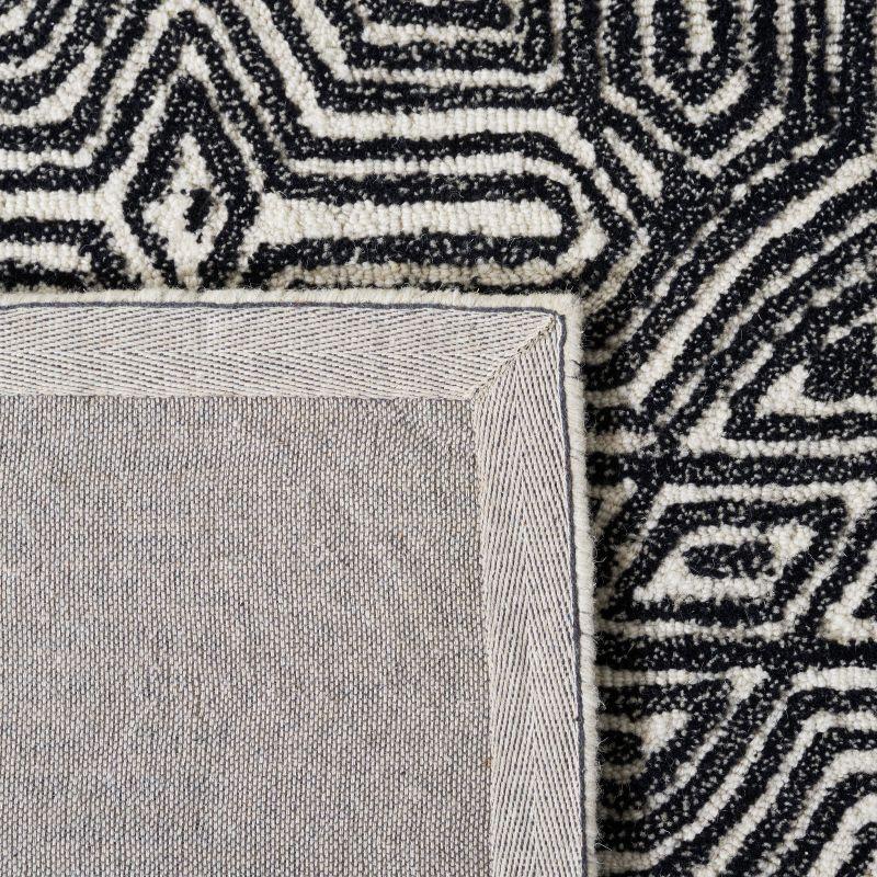 Micro-Loop MLP956 Hand Tufted Indoor Area Rug - Ivory/Black - 8'x10' - Safavieh