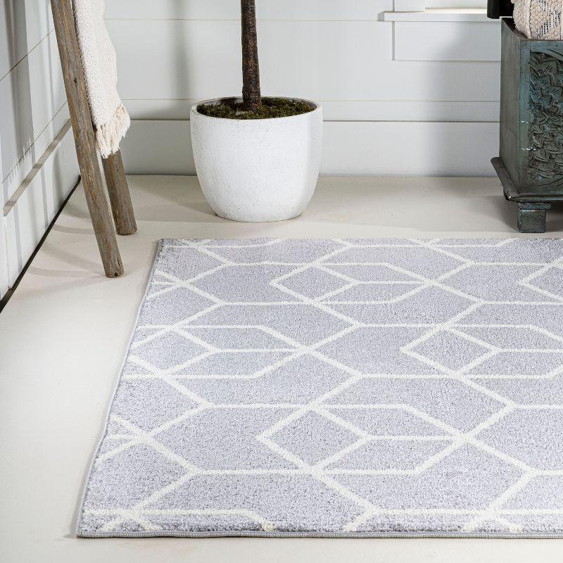 3'x5' Tumbling Blocks Modern Geometric Area Rug, Light Gray/White - JONATHAN Y