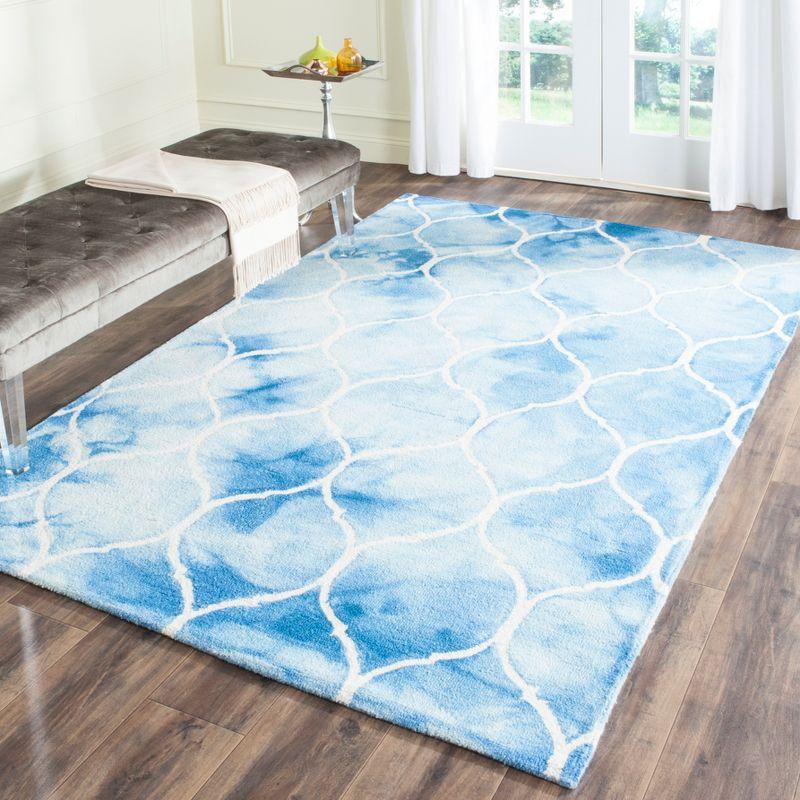 Dip Dye DDY685 Hand Tufted Area Rug  - Safavieh