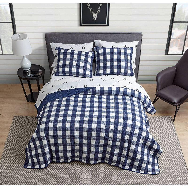 Twin White and Indigo Cotton Reversible Plaid Quilt Set