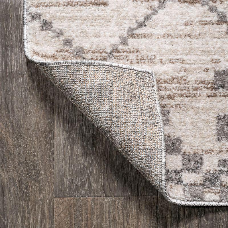 2'x8' Asilah Moroccan Modern Diamond Runner Rug, Light Gray - JONATHAN Y
