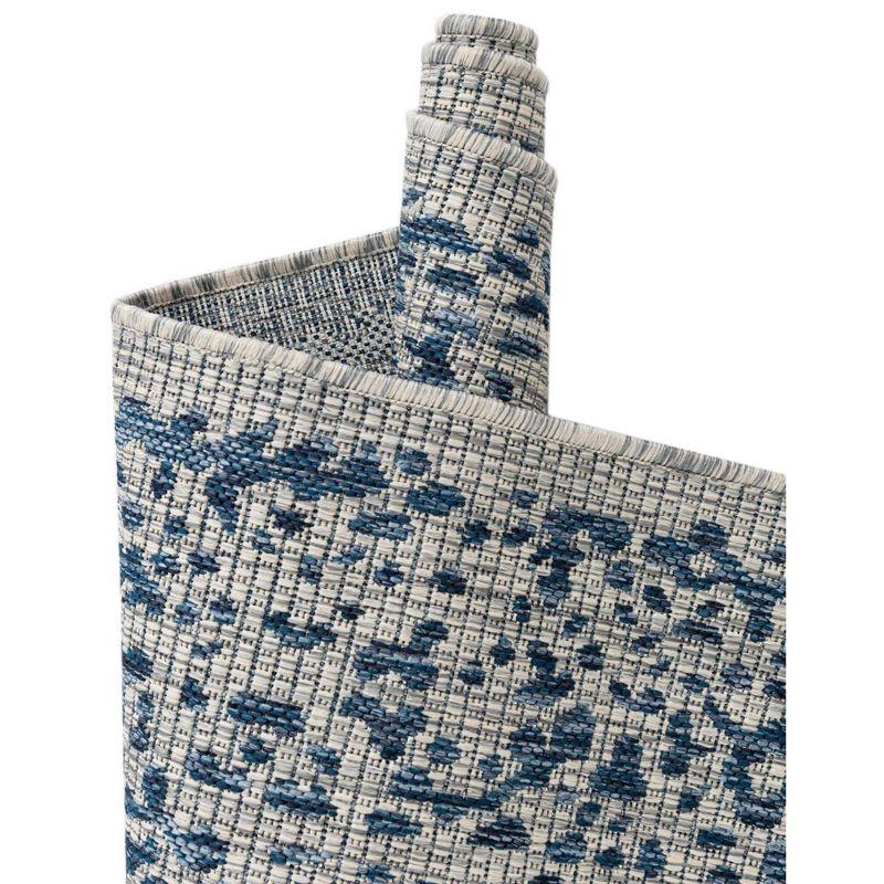 Unique Loom 4' 1 x 4' 1 Round Indoor/Outdoor Traditional Blue Area Rug