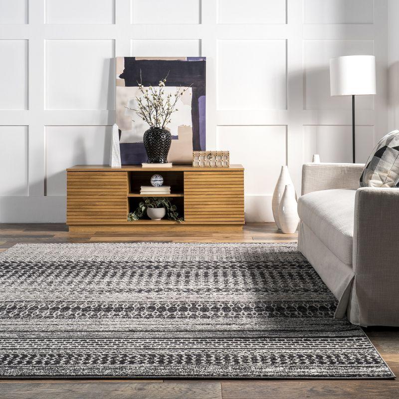 Nuloom Nova Striped 2x6 Runner Indoor Area Rug for Living Room Bedroom Dining Room Entryway Hallway Kitchen, Dark Grey/Ivory