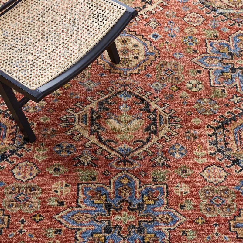 Safavieh Hand Knotted 70% Wool And 30% Cotton Oriental Rug