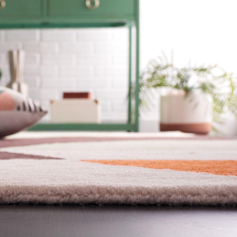 Rodeo Drive RD863 Hand Tufted Indoor Accent Rug - 4'x6' - Green/Brown - Safavieh