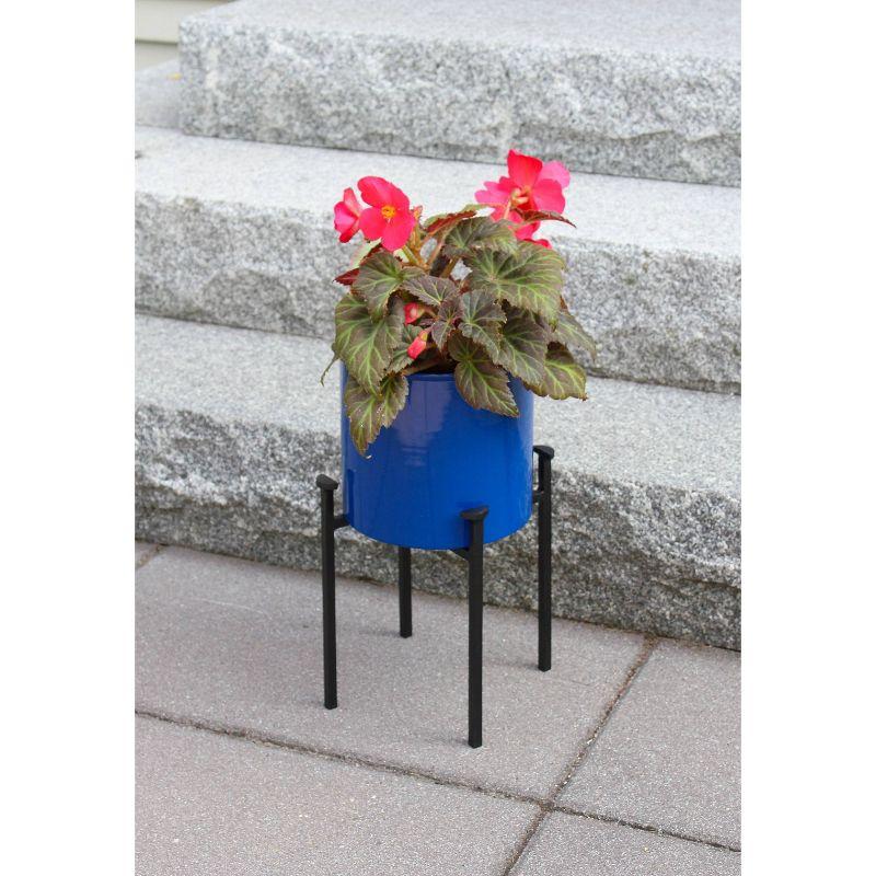 Eileen Metal Pot Planter