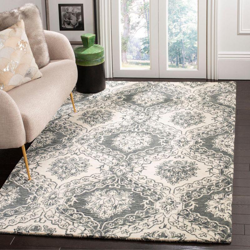Blossom BLM601 Hand Tufted Area Rug - Blue/Ivory - 4'x6' - Safavieh.
