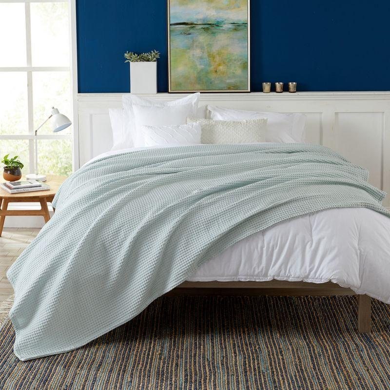 Market & Place 100% Cotton Waffle Weave Bed Blanket