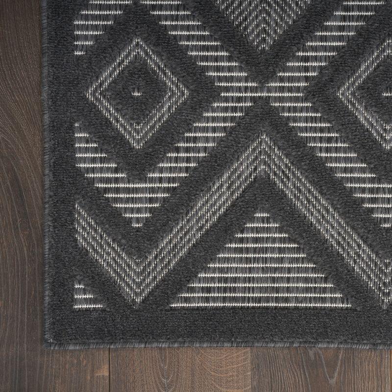 Charcoal Black Diamond 2' x 4' Synthetic Outdoor Rug