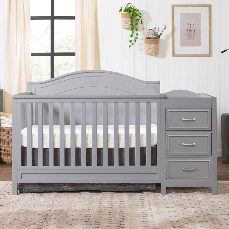 daVinci Charlie 4-in-1 Convertible Crib and Changer with Storage