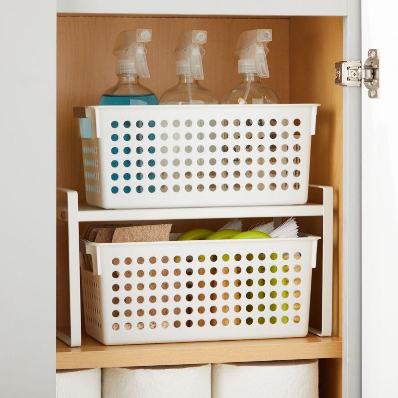 Farmlyn Creek 4 Pack Plastic Baskets for Organizing, Small Bins with Handles for Kitchen, Bathroom, Laundry, Shelf (White, 5 Inches)