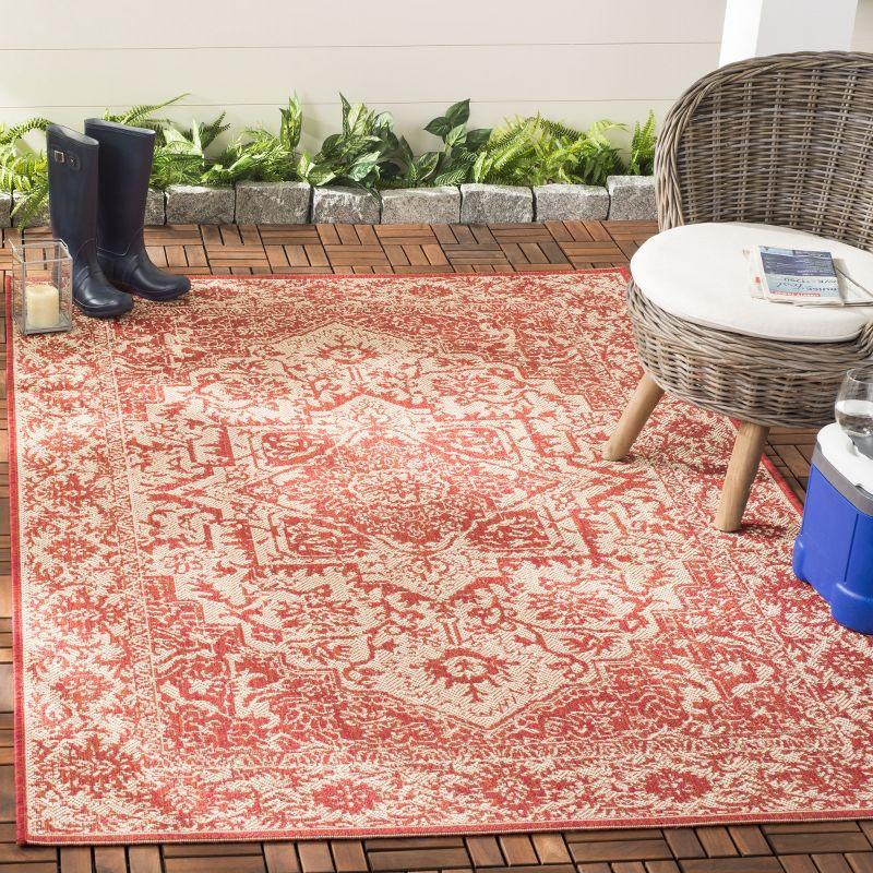 Beach House BHS139 Power Loomed Indoor/Outdoor Area Rug - Red/Creme - 5'3"x7'6" - Safavieh