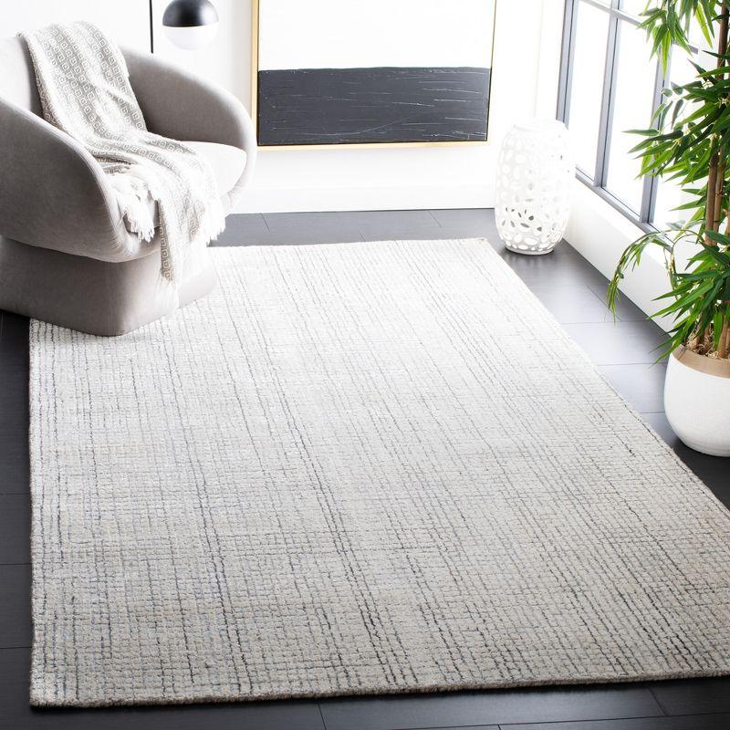 Ivory and Grey Handmade Wool Abstract Area Rug, 4' x 6'