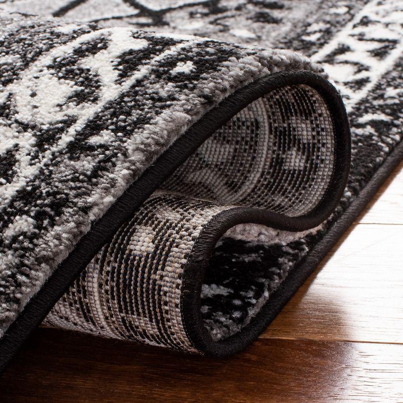 Vintage Hamadan VTH293 Power Loomed Indoor Accent Rug - Grey/Black - 2'7"x5' - Safavieh