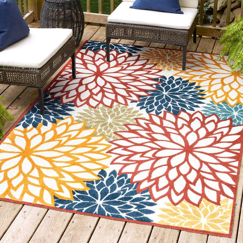 Minori Floral Indoor/Outdoor Runner Rug - JONATHAN Y