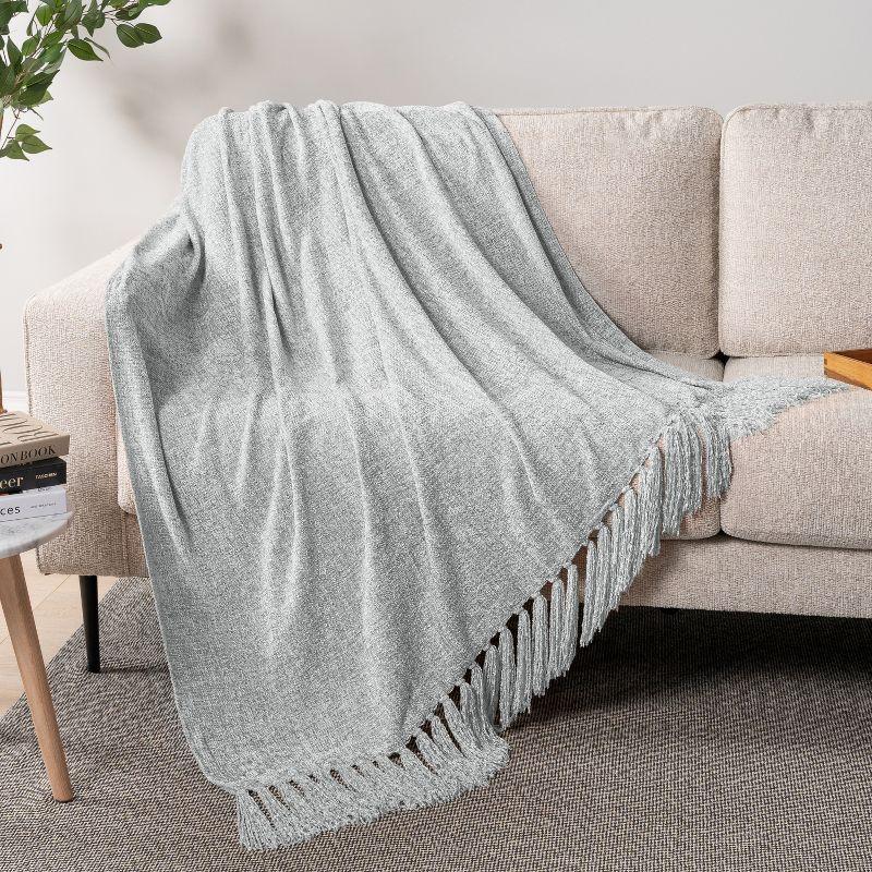 Pavilia Throw Blanket