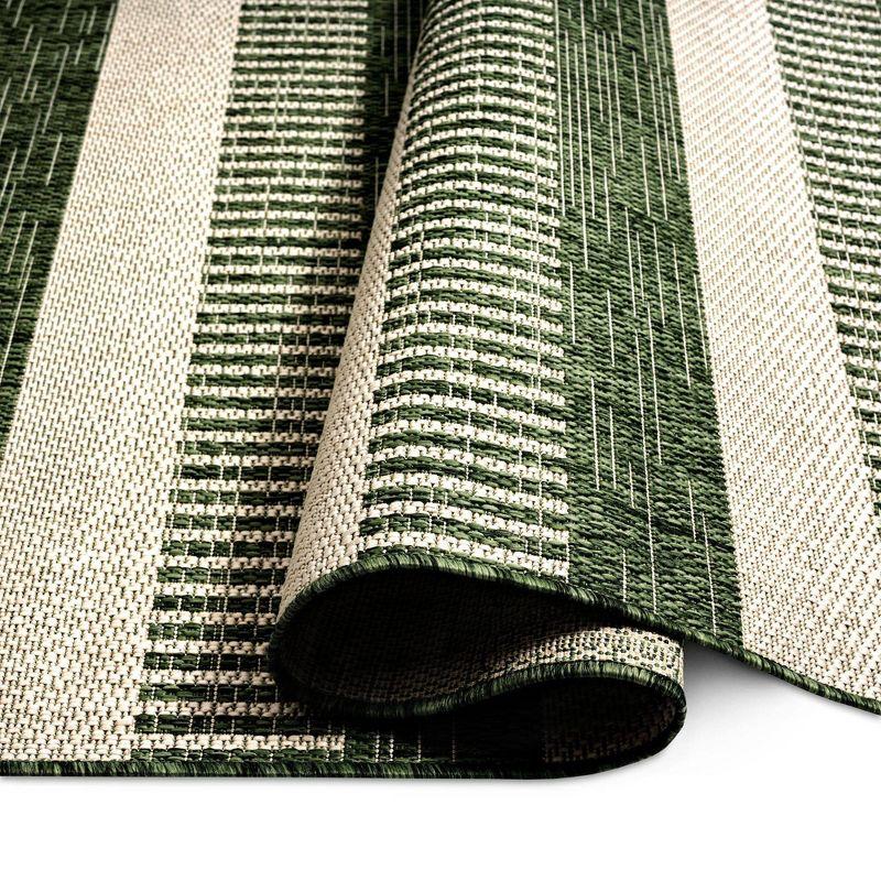 Nicole Miller Striped Light Green/Ivory Indoor / Outdoor Area Rug