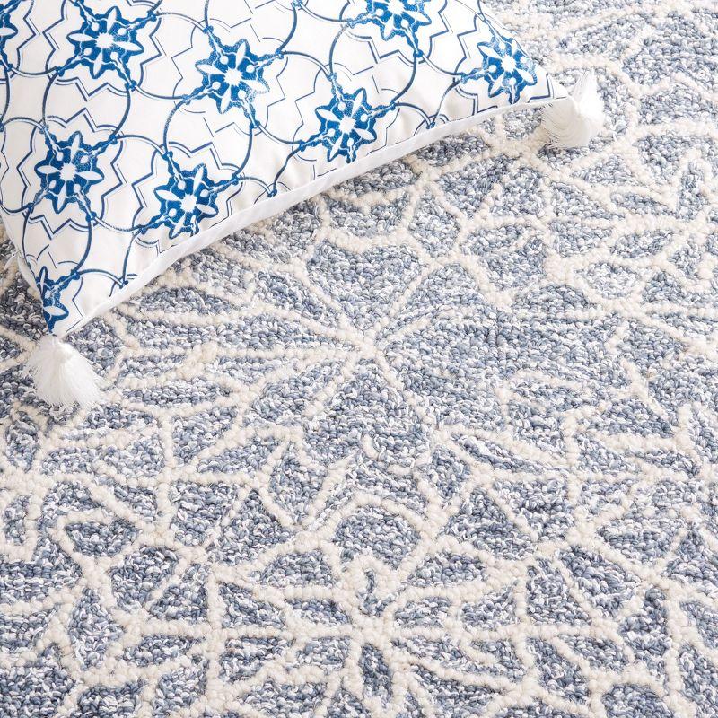 Abstract ABT352 Hand Tufted Area Rug - Ivory/Blue - 4'x6' - Safavieh.
