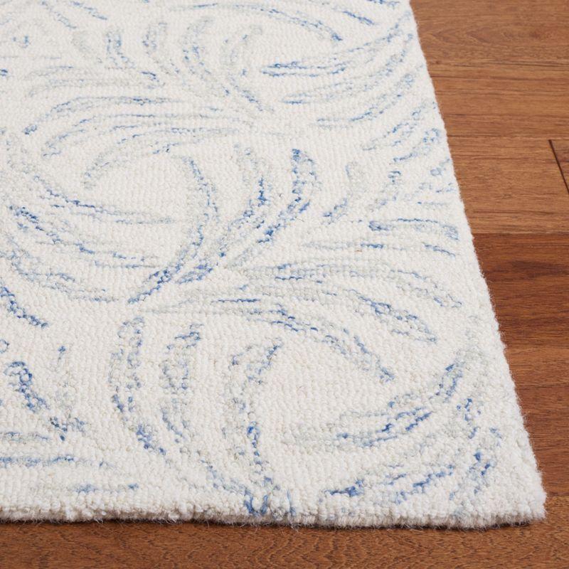 Jardin JAR728 Hand Tufted Accent Rug - Ivory/Blue - 3'x5' - Safavieh