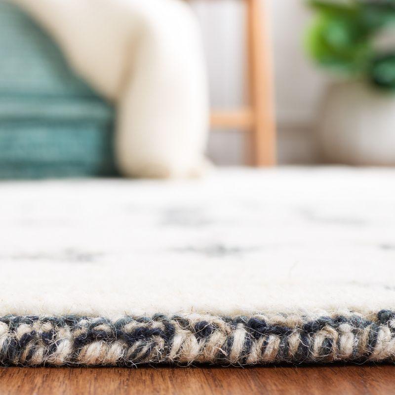 Martha Stewart Rugs Martha Stewart 4533 Hand Tufted Wool/Cotton Rug in Charcoal/Ivory