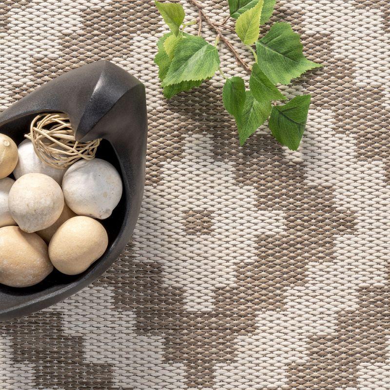 Nuloom Marybelle Trellis 5x8 Indoor/Outdoor Area Rug for Living Room Patio Deck Front Porch Kitchen, Taupe/Ivory