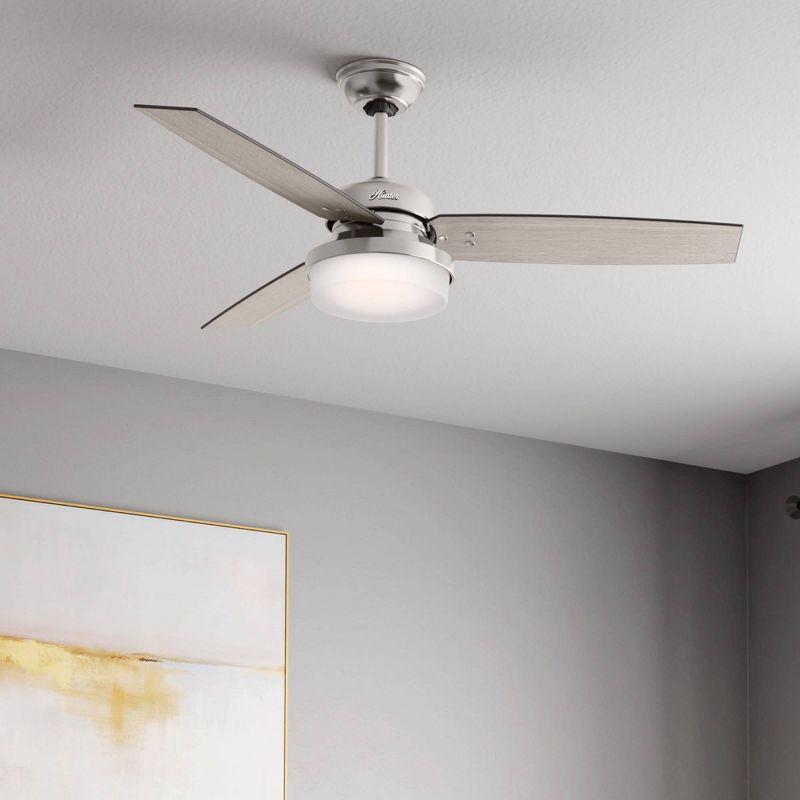 52" Sentinel Ceiling Fan with Remote (Includes Energy Efficient Light) - Hunter