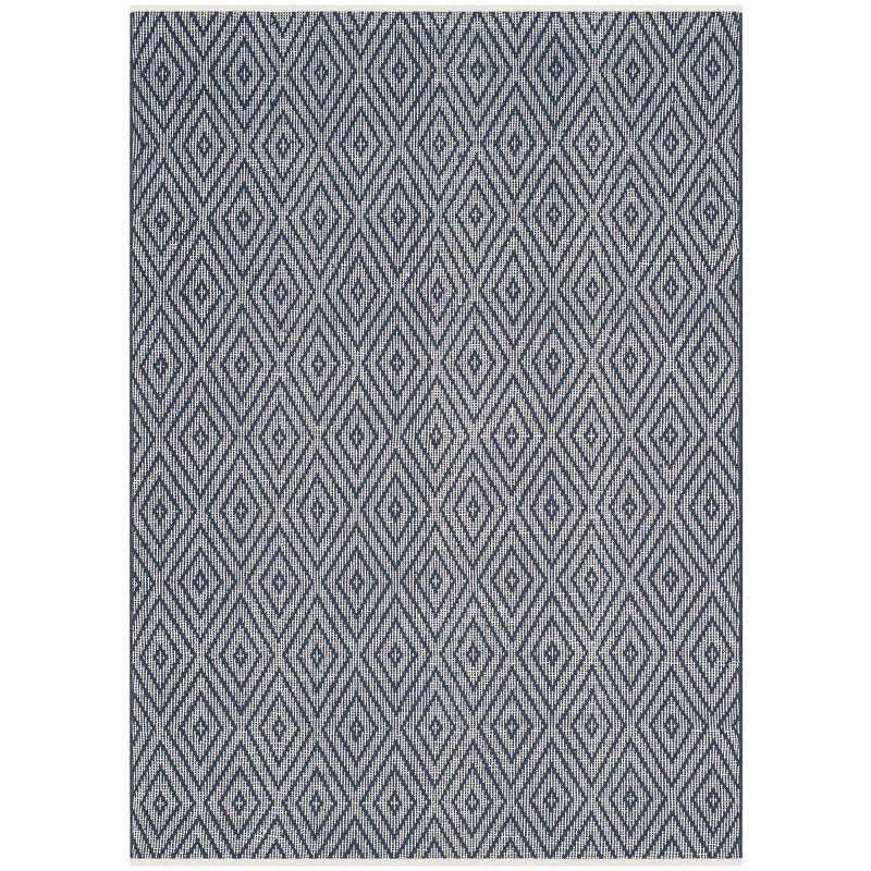 Montauk MTK811 Hand Woven Indoor Area Rug - Navy/Ivory - 5'x8' - Safavieh.