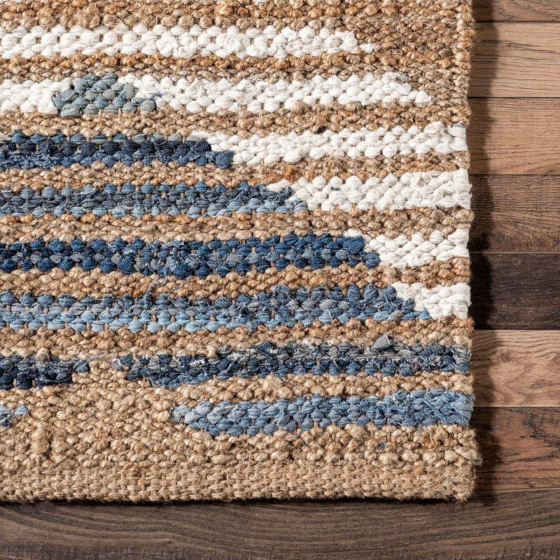nuLOOM Hand Braided Marla Denim And Jute Diamonds Area Rug, Runner 2' 6" x 10', Off White