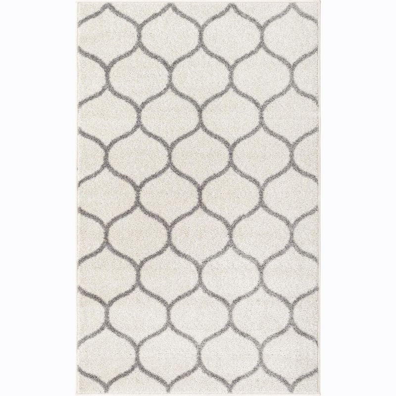 Ivory Trellis 3'3"x5'3" Synthetic Rectangular Rug for Indoor Use