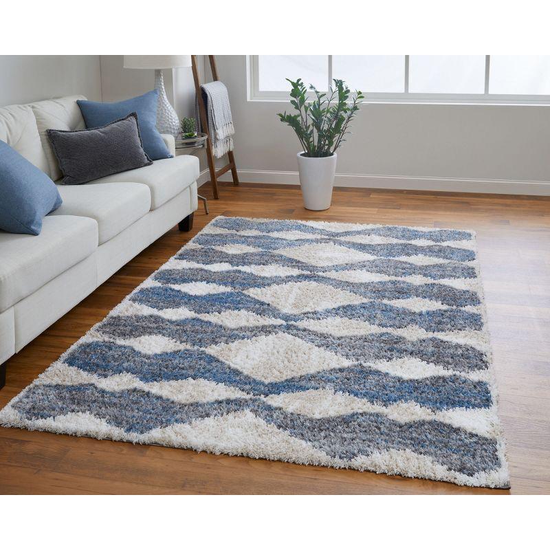 Ivory and Gray Geometric Synthetic Area Rug 2' x 3'