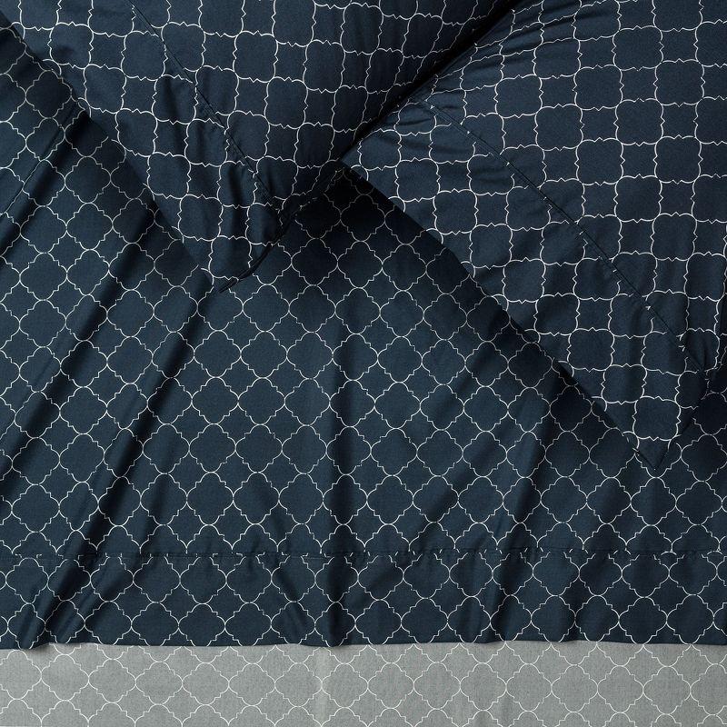 Twin Blue Quatrefoil Print Microfiber Sheet Set