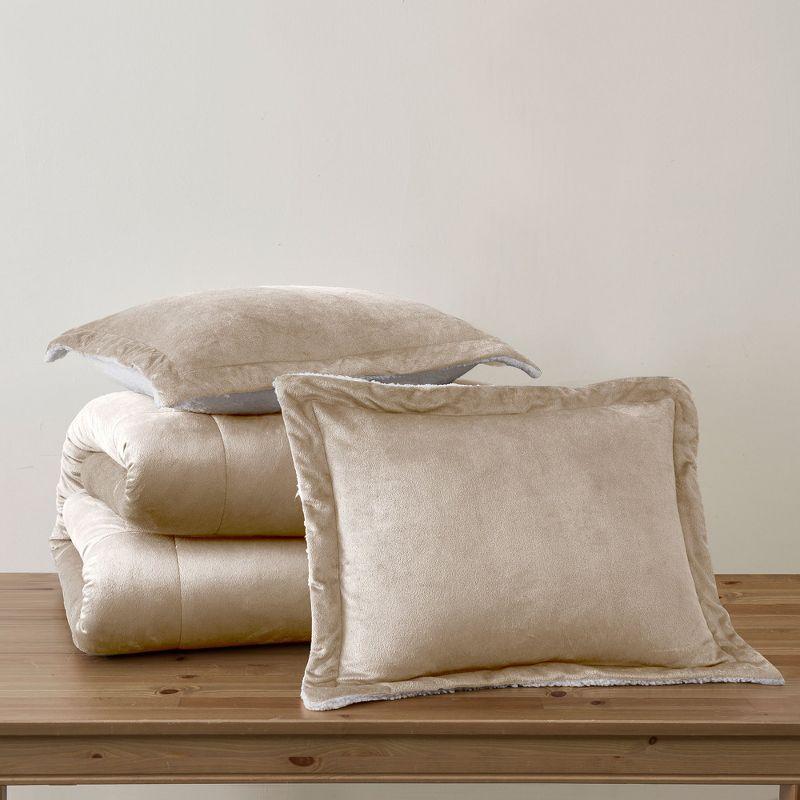 Ultra Plush Reversible Micro-Mink and Sherpa 3-Piece Comforter Set