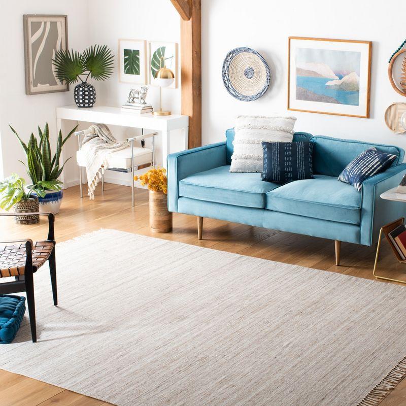 Kilim KLM551 Hand Loomed Area Rug - Ivory/Brown - 8'x10' - Safavieh.