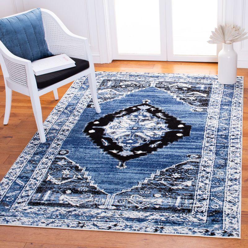 Vintage Hamadan VTH228 Power Loomed Area Rug  - Safavieh