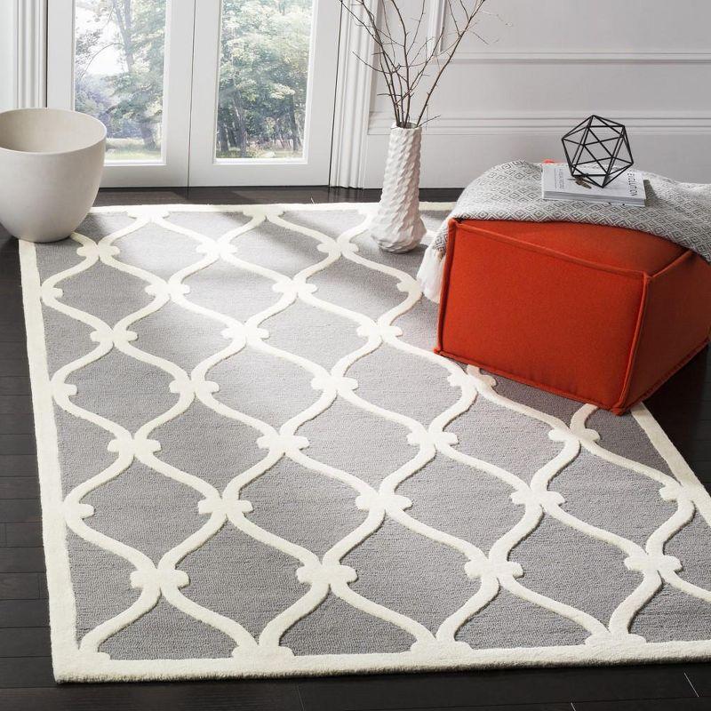 Hand-Tufted Dark Grey & Ivory Wool Area Rug 6' x 9'