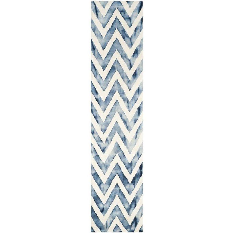 Dip Dye DDY715 Hand Tufted Runner Rug - Ivory/Navy - 2'3"x10' - Safavieh.